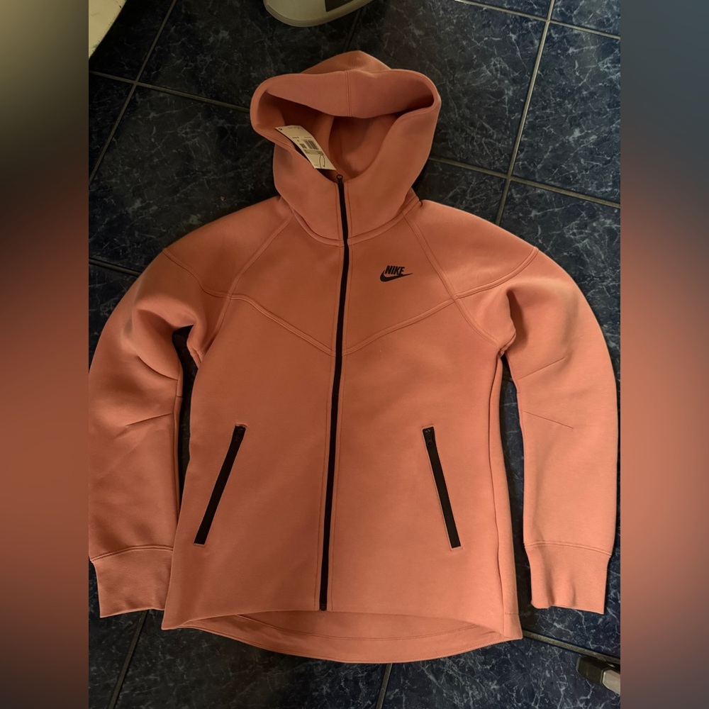 NWT NIKE bundle ✨✨